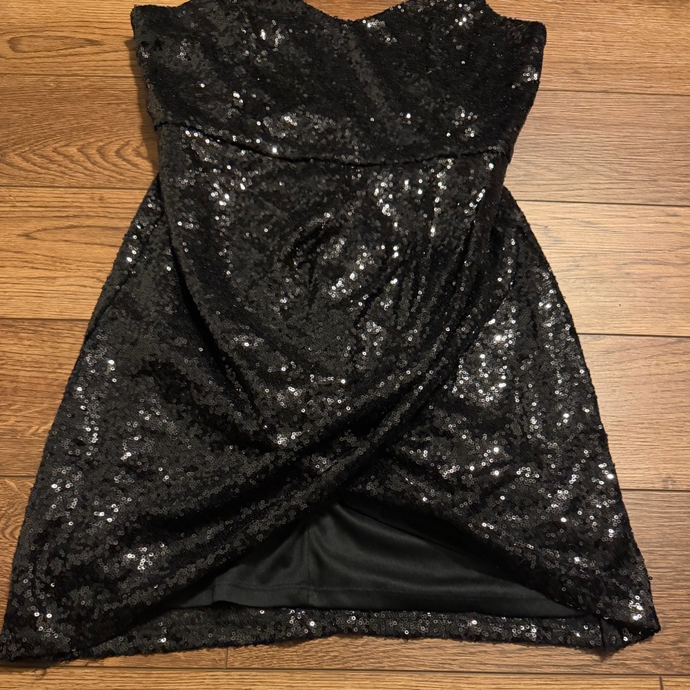 Lulu's Forever Your Girl Black Sequin Bodycon Dress Black excellent condition - Picture 3 of 6